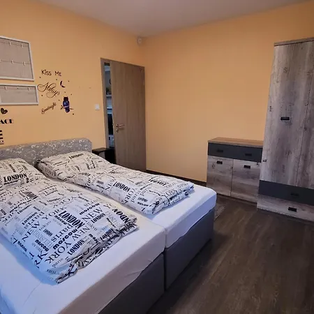 Li-do Vendeghaz Apartment *