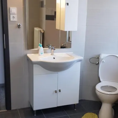 شقة Li-do Vendeghaz *