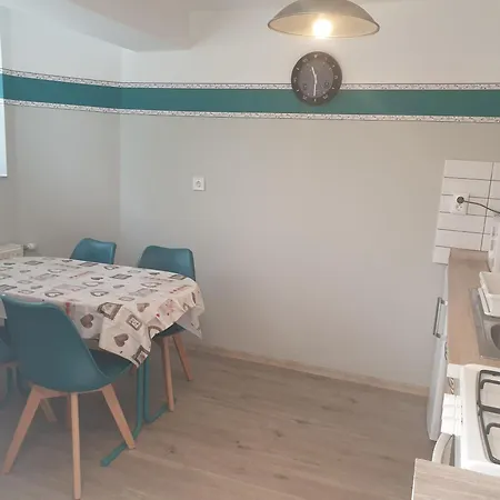 Apartment Li-do Vendeghaz *