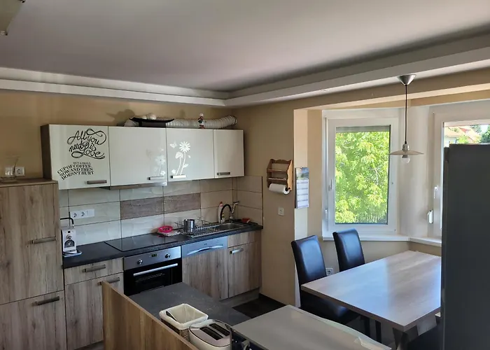 Apartament Li-do Vendeghaz