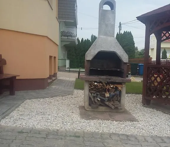 Li-do Vendeghaz Apartament Balatonfüred